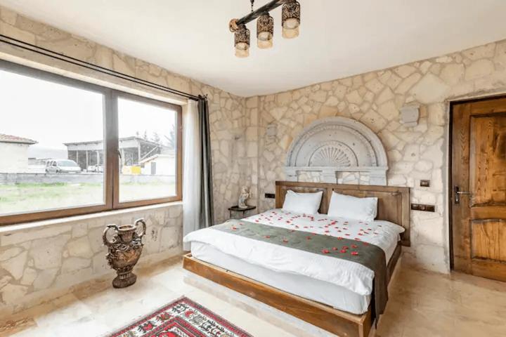 Castle Panorama House Ξενοδοχείο Νεβσεχίρ Εξωτερικό φωτογραφία