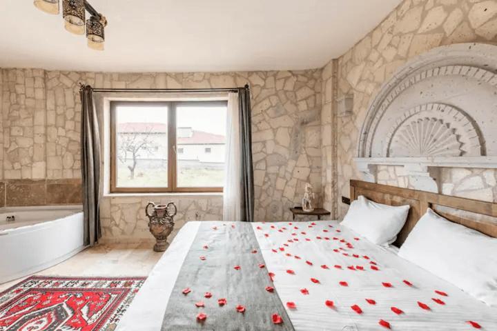 Castle Panorama House Ξενοδοχείο Νεβσεχίρ Εξωτερικό φωτογραφία